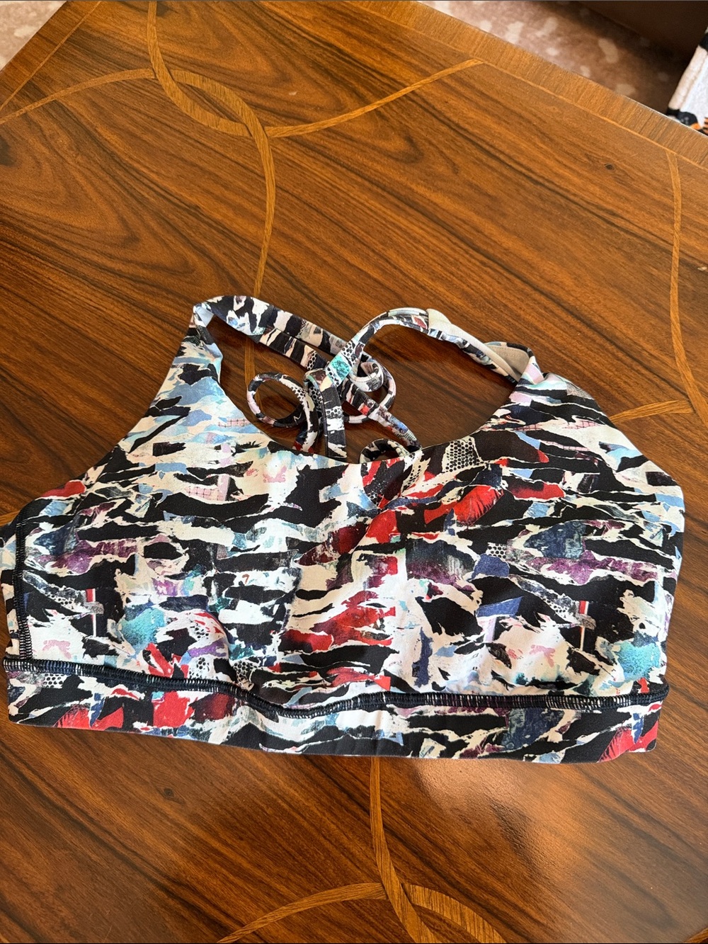 lululemon athletica Strappy Printed Sports Bra - Black Multi size 10